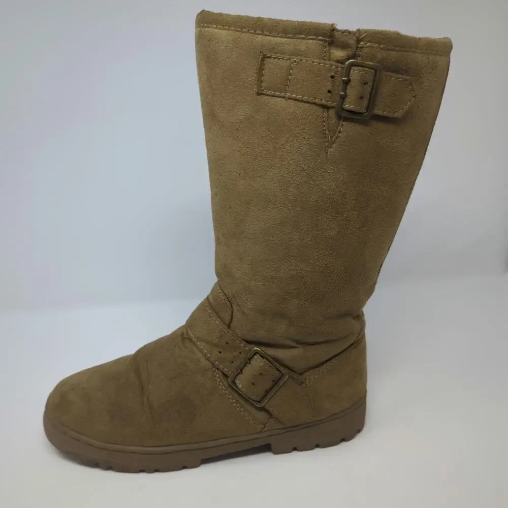 SO Womens Boot Tan Suede Fabric Faux Fur Lined Pull On Size 8